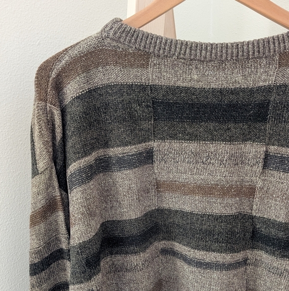 Vintage Chenille Abstract Geometric Patterned Crewneck Sweater In Gray/Brown - Picture 8 of 12